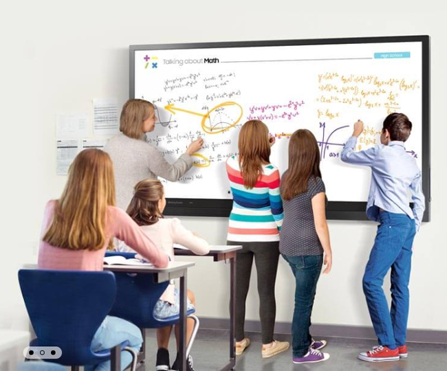 Display solutions for school education