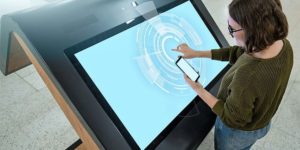 Connectivity considerations for digital kiosks at retail